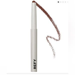 REFY Lip Blur Lip Liner in stone shade brand new